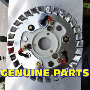 Bộ kích từ máy phát điện và bộ chỉnh điện&nbsp;áp